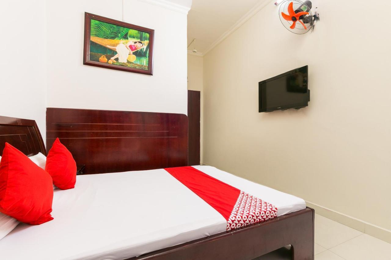 Oyo 486 Nhat Nhat Hotel Ho Chi Minh City Exterior photo